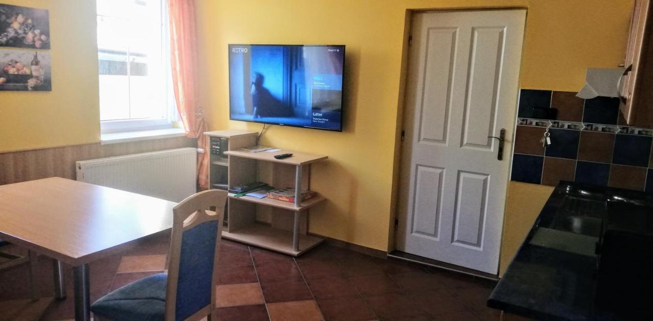 Penzion U Soudu Liberec Bagian luar foto