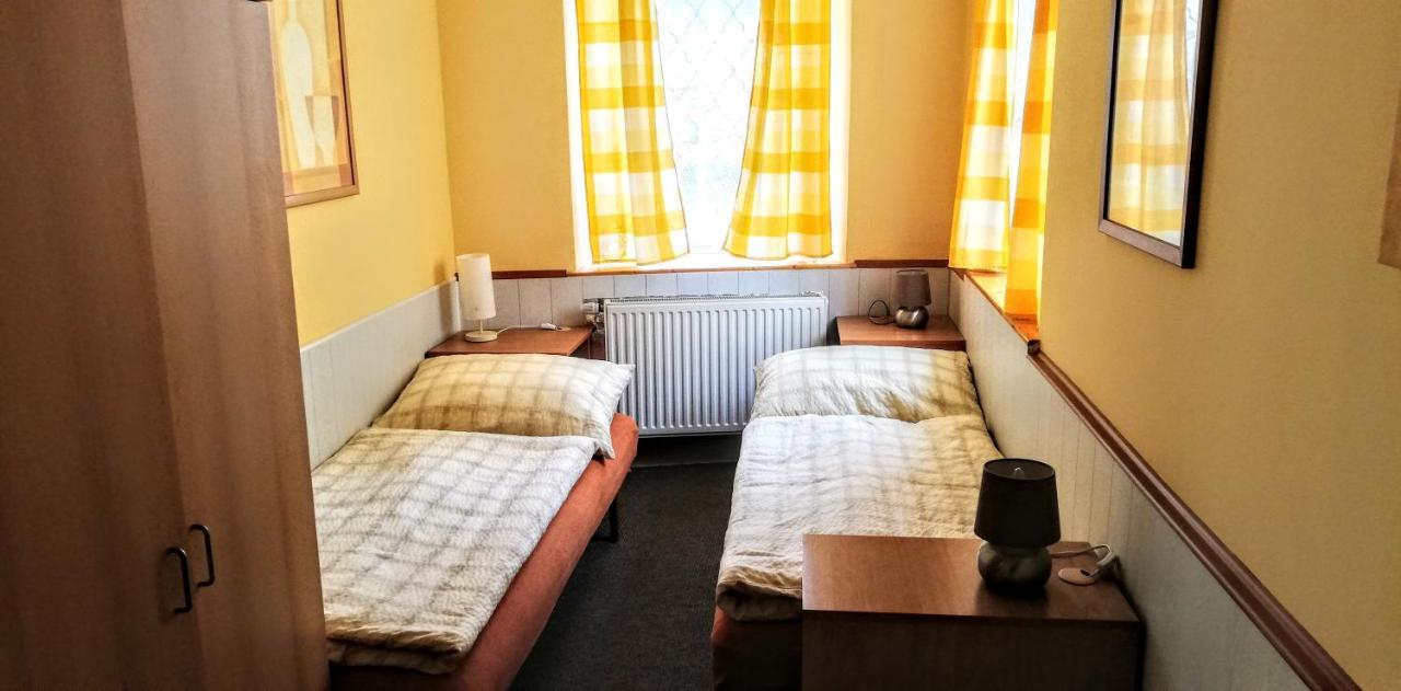 Penzion U Soudu Liberec Bagian luar foto
